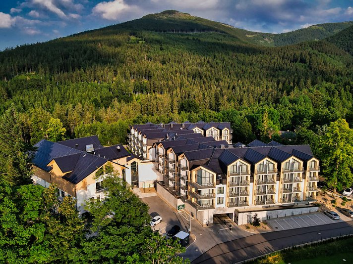 Green Mountain Hotel & Apartments