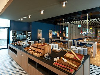 Holiday Inn Express & Suites Basel - Allschwil by IHG