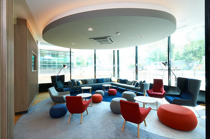 Holiday Inn Express & Suites Basel - Allschwil by IHG