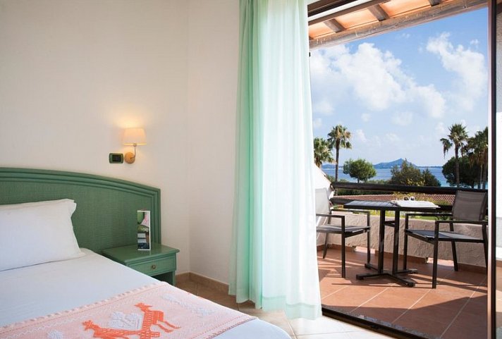 Cormoran Hotel