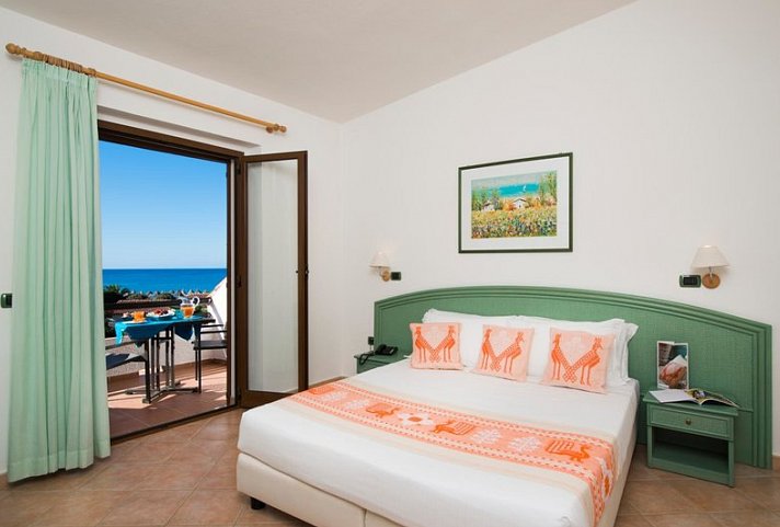 Cormoran Hotel