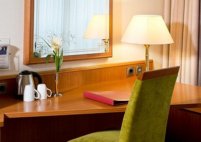 Leonardo Hotel Köln Bonn Airport Köln