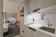 Adina Apartment Hotel Cologne - Wohnbeispiel Studio (Zimmercodierung DS1)