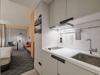 Adina Apartment Hotel Cologne - Wohnbeispiel Studio (Zimmercodierung DS1)