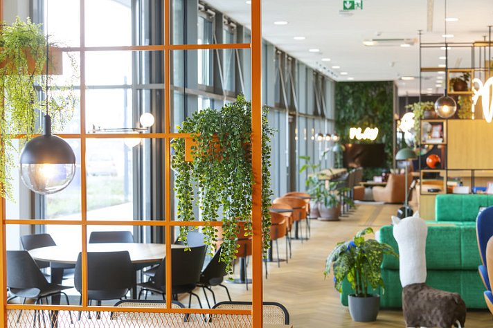 LOGINN Hotel Köln Airport