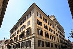 Trianon Borgo Pio Aparthotel