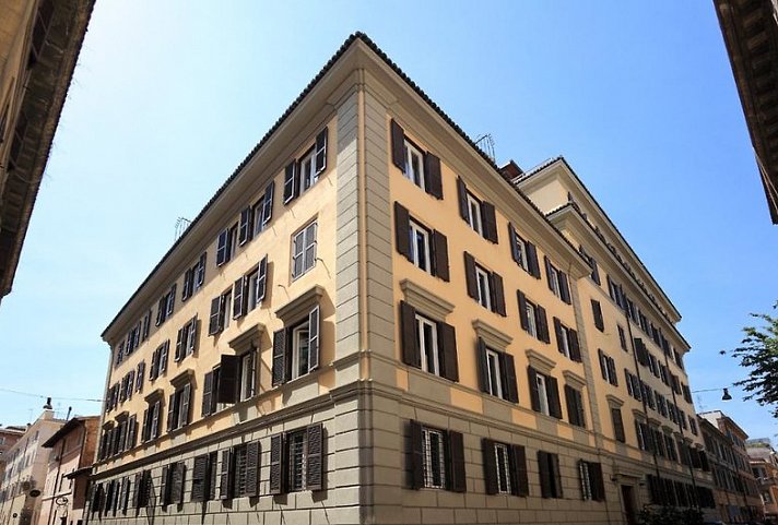Trianon Borgo Pio Aparthotel