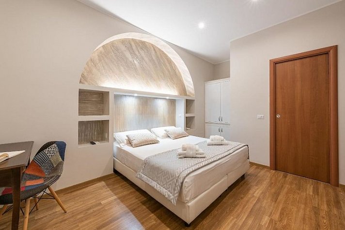 Top Floor Colosseo Guesthouse