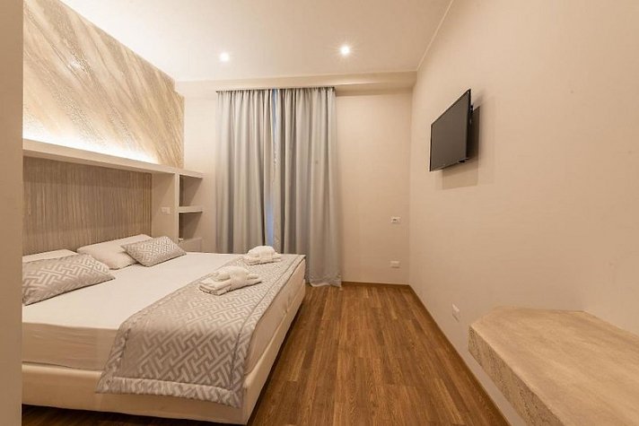 Top Floor Colosseo Guesthouse