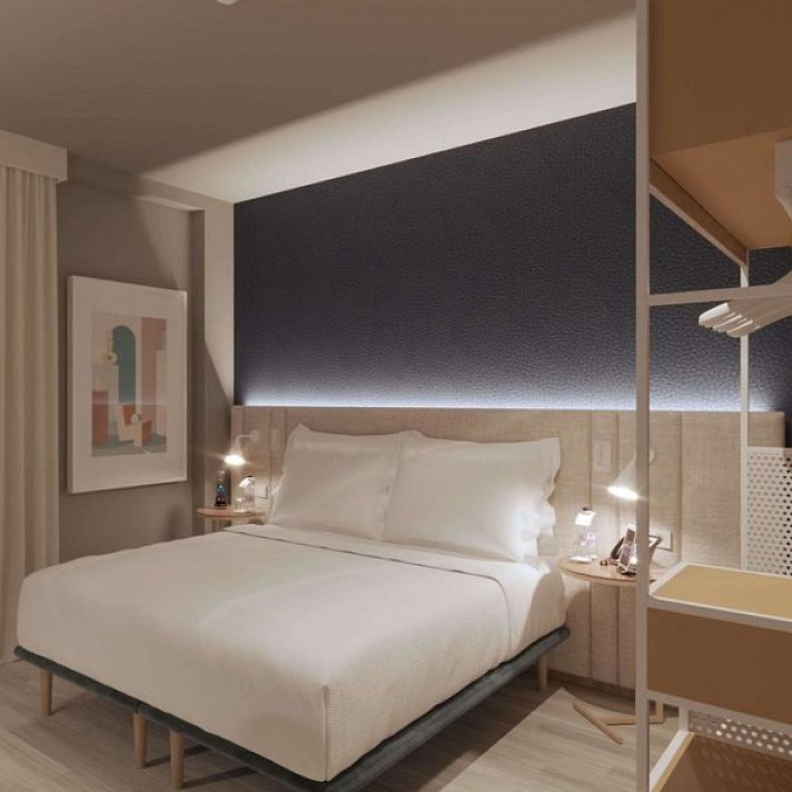 Adesso Hotel