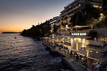 Hotel More