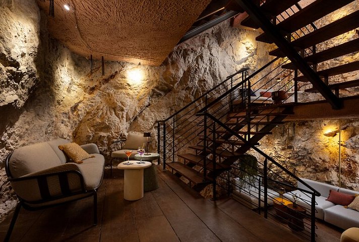 Hotel More
