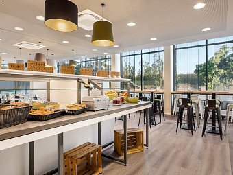 Super 8 by Wyndham Dresden