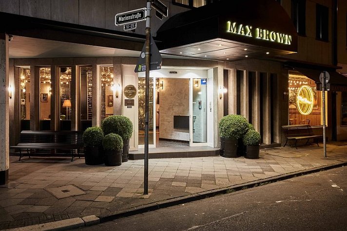 Max Brown Midtown