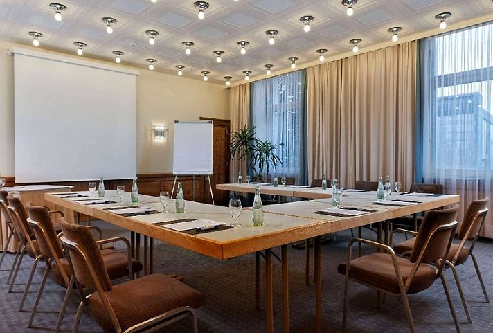 Wyndham Duisburger Hof Hotel