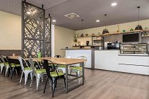 Super 8 by Wyndham Oberhausen