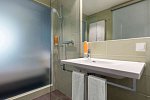 Super 8 by Wyndham Oberhausen