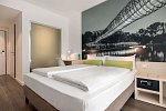 Super 8 by Wyndham Oberhausen