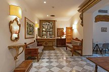 Machiavelli Palace
