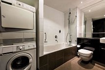 Adina Apartment Hotel Frankfurt Neue Oper