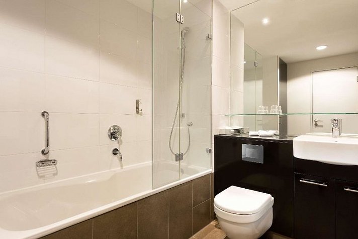 Adina Apartment Hotel Frankfurt Neue Oper