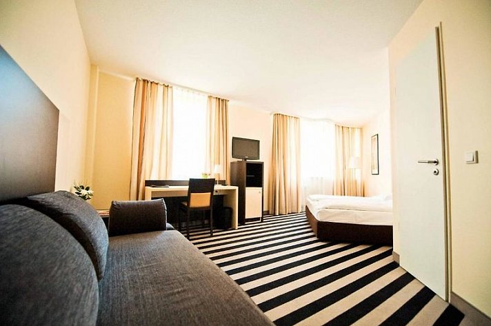 Bristol Hotel
