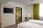 Super 8 by Wyndham Mainz Zollhafen