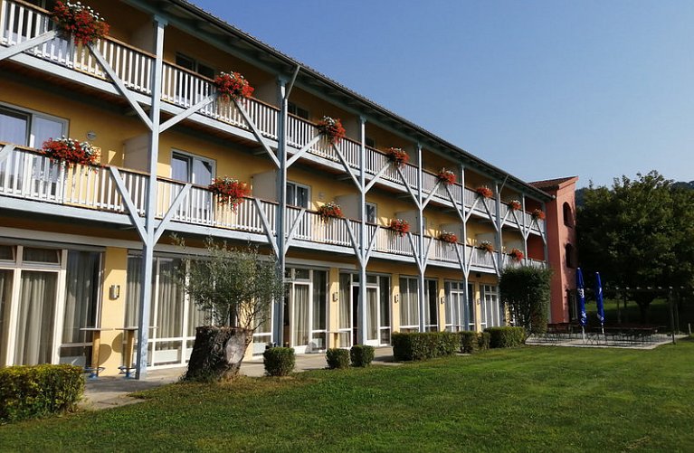 JUFA Hotel Vulkanland