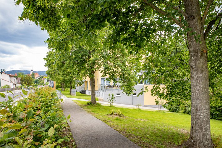 JUFA Hotel Stubenbergsee