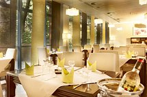 Hotel Kiel by Golden Tulip