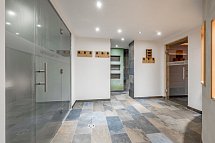 Tilia living