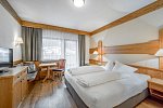 Tilia living