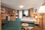 AlpenParks Hotel & Apartment Montana Matrei