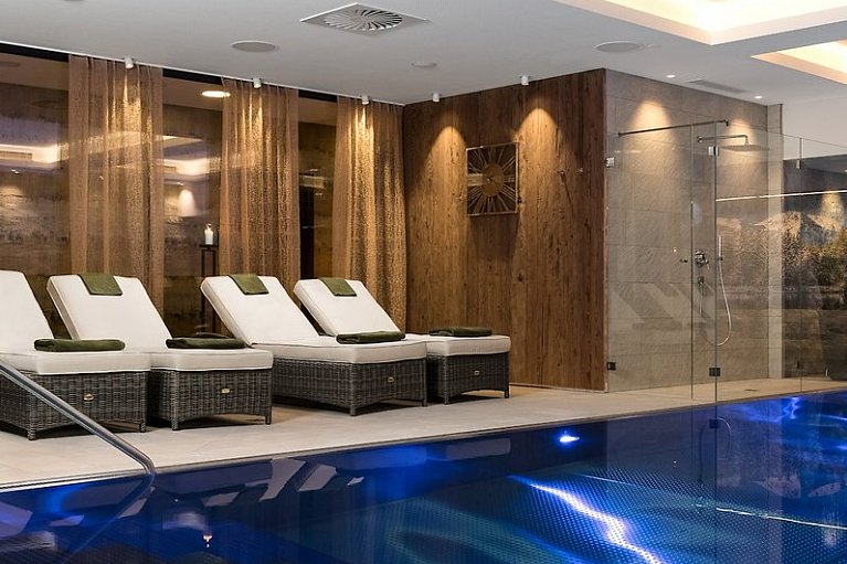 AlpenParks Hotel & Apartment Taxacher Kirchberg