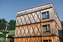 Tirol Lodge