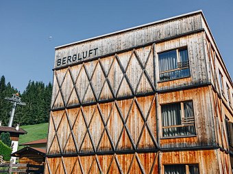 Tirol Lodge