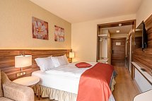 Sunday Schwarzbachtal Hideaway Resort