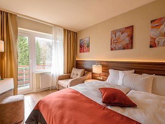 Sunday Schwarzbachtal Hideaway Resort