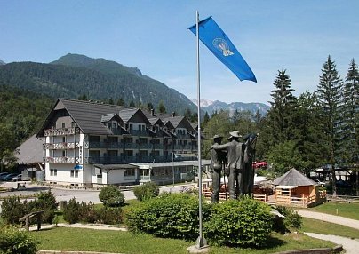 Jezero Bohinjsko Jezero