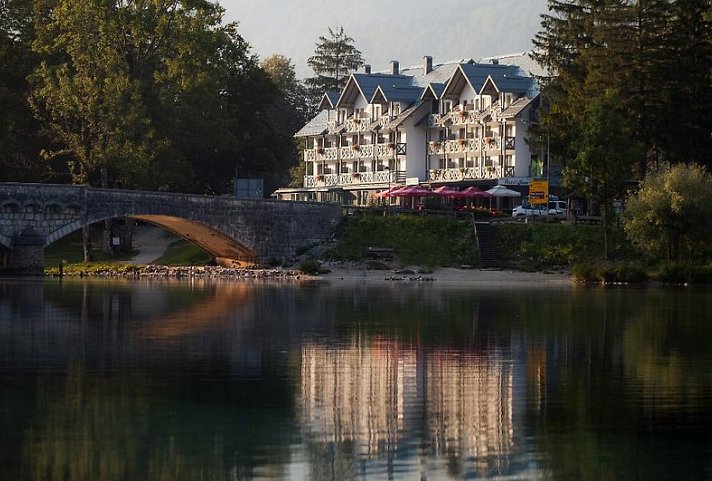 Jezero