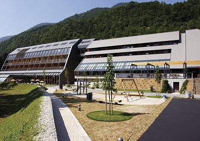 Spik Alpine Wellness Resort Gozd Martuljek