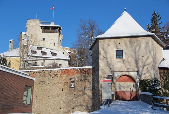 Schatz Kammer Burg Kreuzen