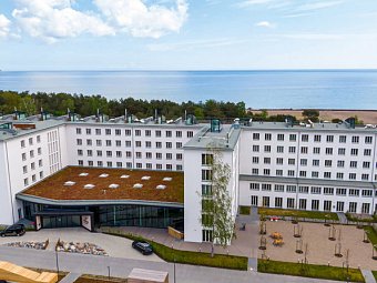 MARIANDL am Meer