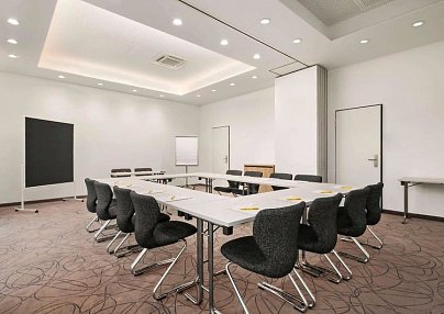 Super 8 by Wyndham Munich City North München