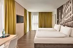Super 8 by Wyndham Augsburg