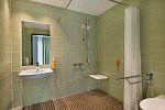 Super 8 by Wyndham Augsburg