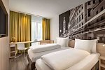 Super 8 by Wyndham Augsburg