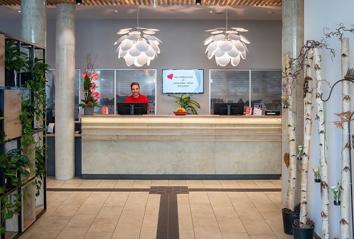 Hotel INCLUDiO