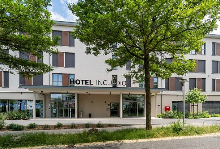 Hotel INCLUDiO