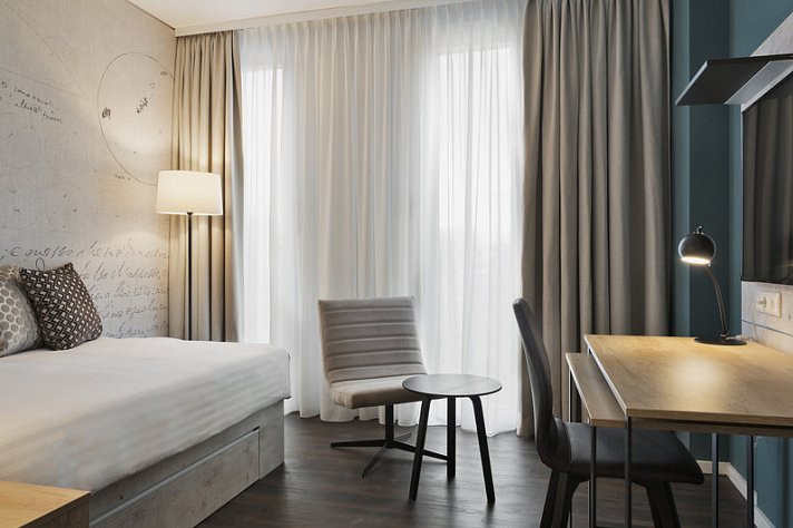 Stellaris Apartment Hotel